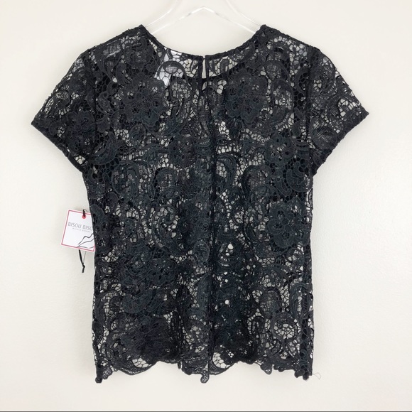 Bisou Bisou | NWT Short Sleeved Lace Top - Picture 4 of 5